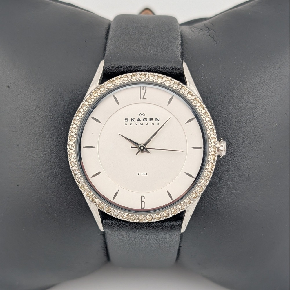 Skagen Denmark Crystal Bezel White Dial Black Leather Strap Watch 347SSLP